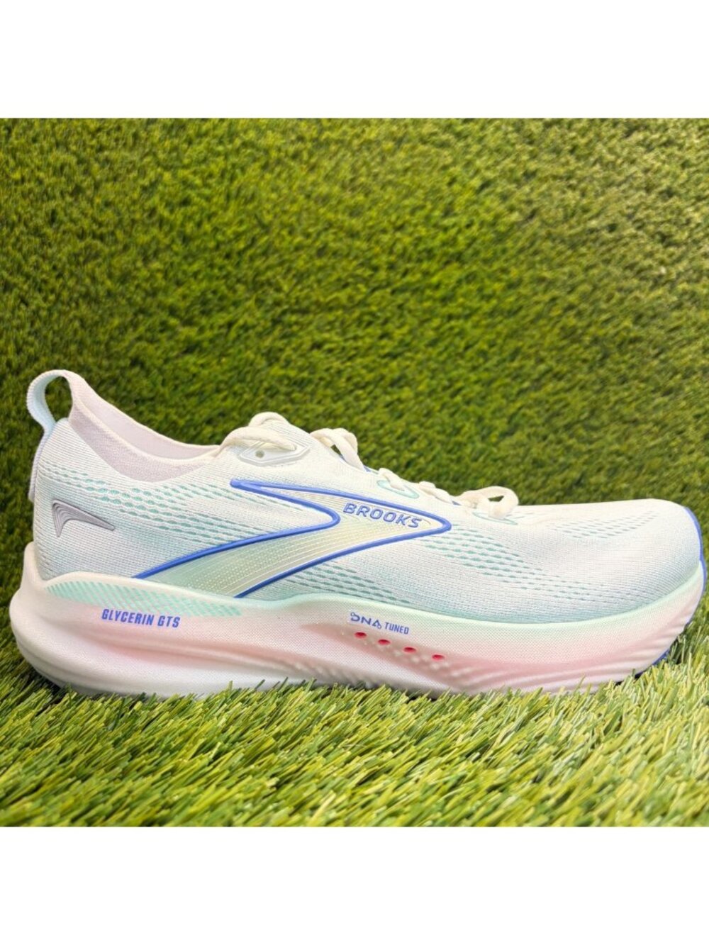 Brooks Glycerin GTS 22 Womens Size 11 Blue Pink Athletic Running Shoes Sneakers